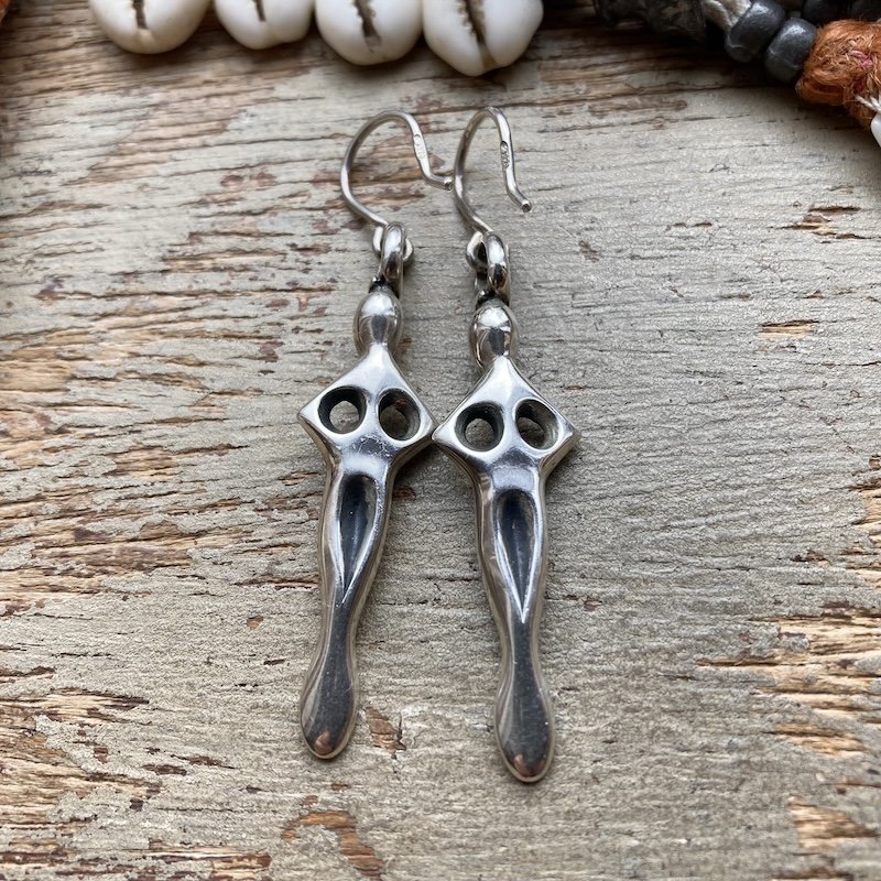 vintage sterling silver human figure earrings 3.jpeg