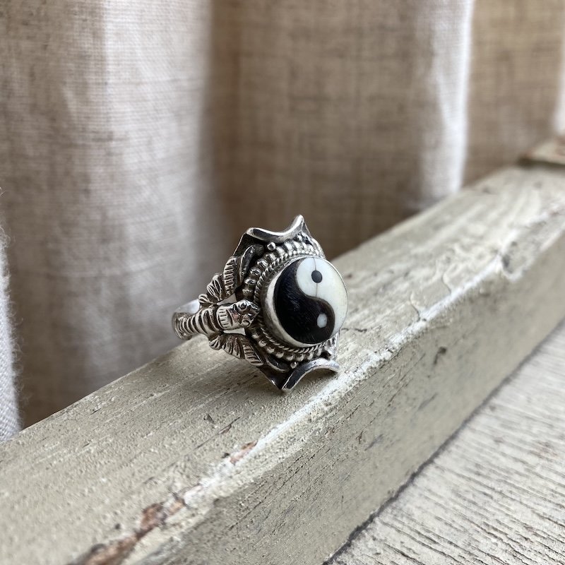 vintage sterling silver yin yang ring 1.jpeg