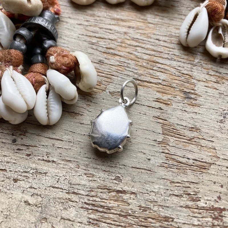 vintage sterling silver ladybird pendant 2.jpeg