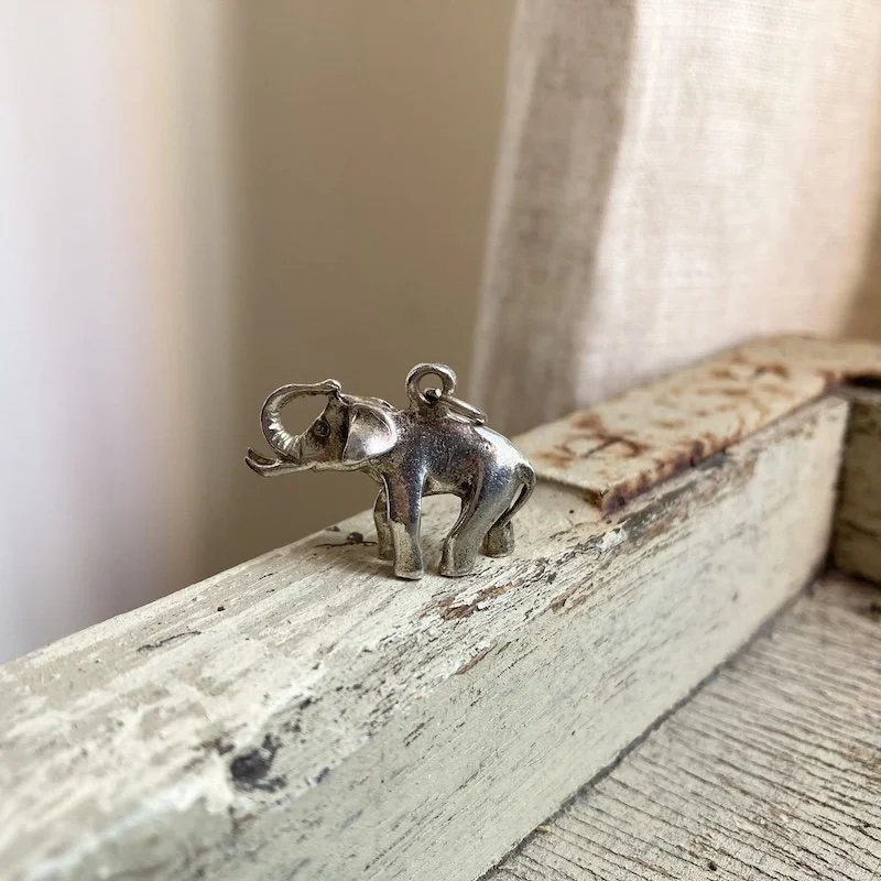 large vintage solid silver elephant pendant 2.jpeg
