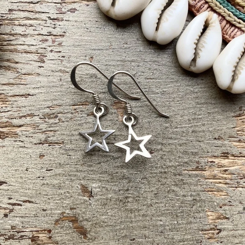 vintage sterling silver star earrings 1.jpeg