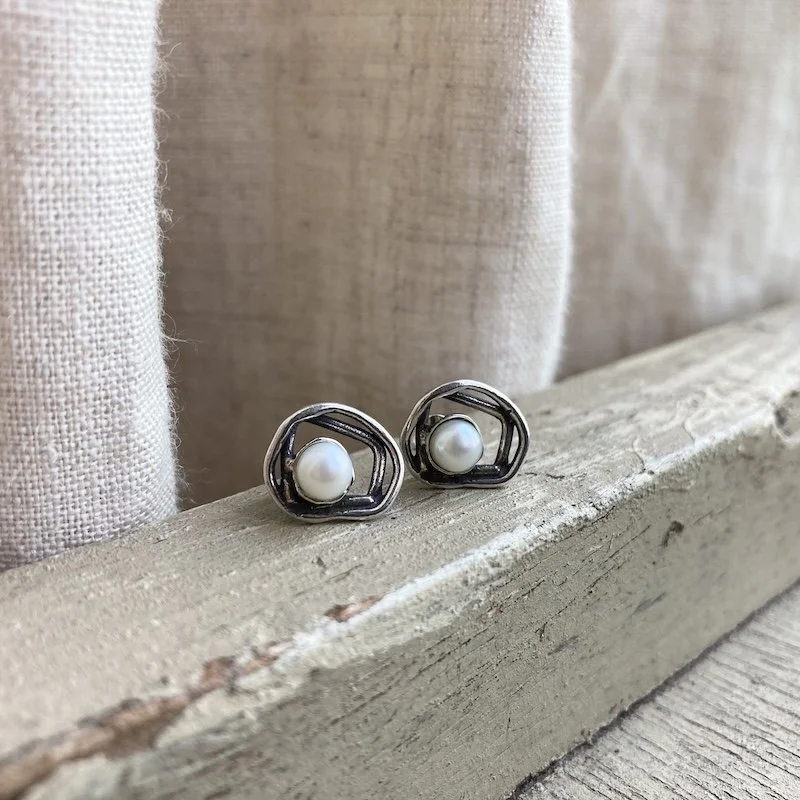 vintage sterling silver pearly earrings 1.jpeg