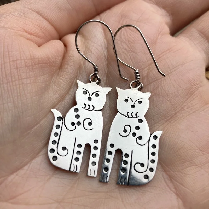 funky vintage sterling silver cat earrings 3.jpeg