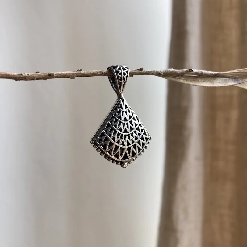 sterling silver openwork pendant 5.jpeg