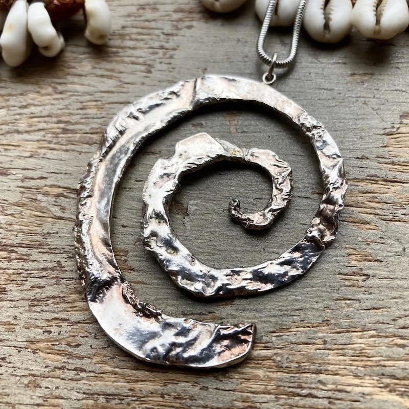 Amazing Handmade Textured Solid Silver Spiral Necklace