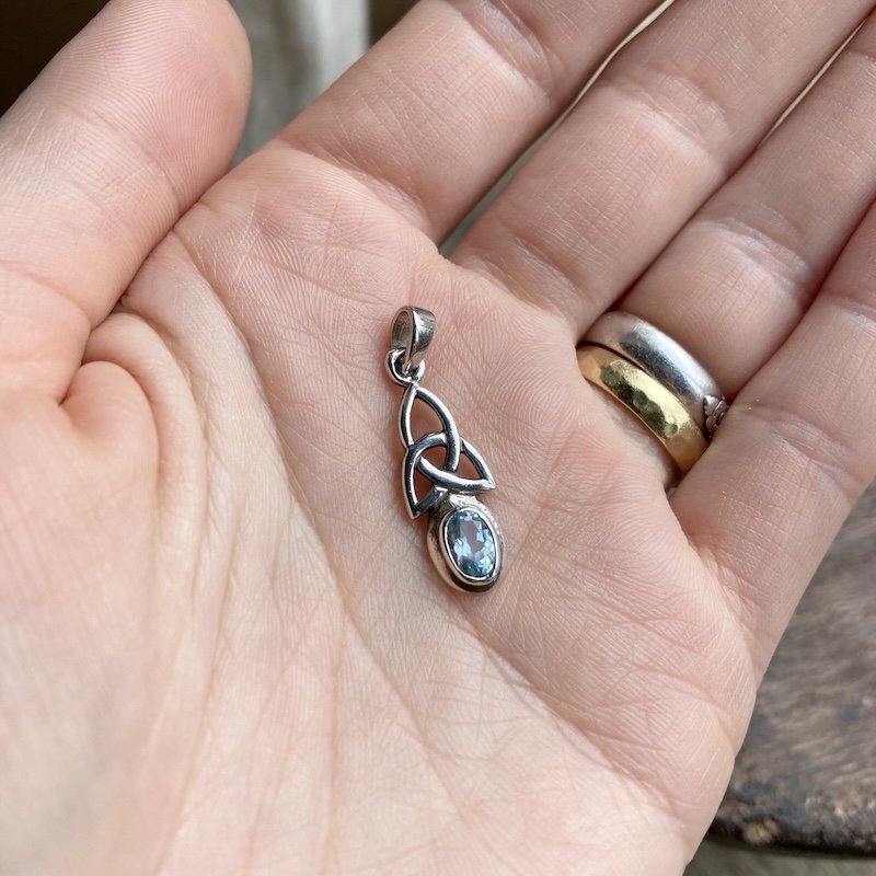 celtic sterling silver blue topaz pendant 4.jpeg