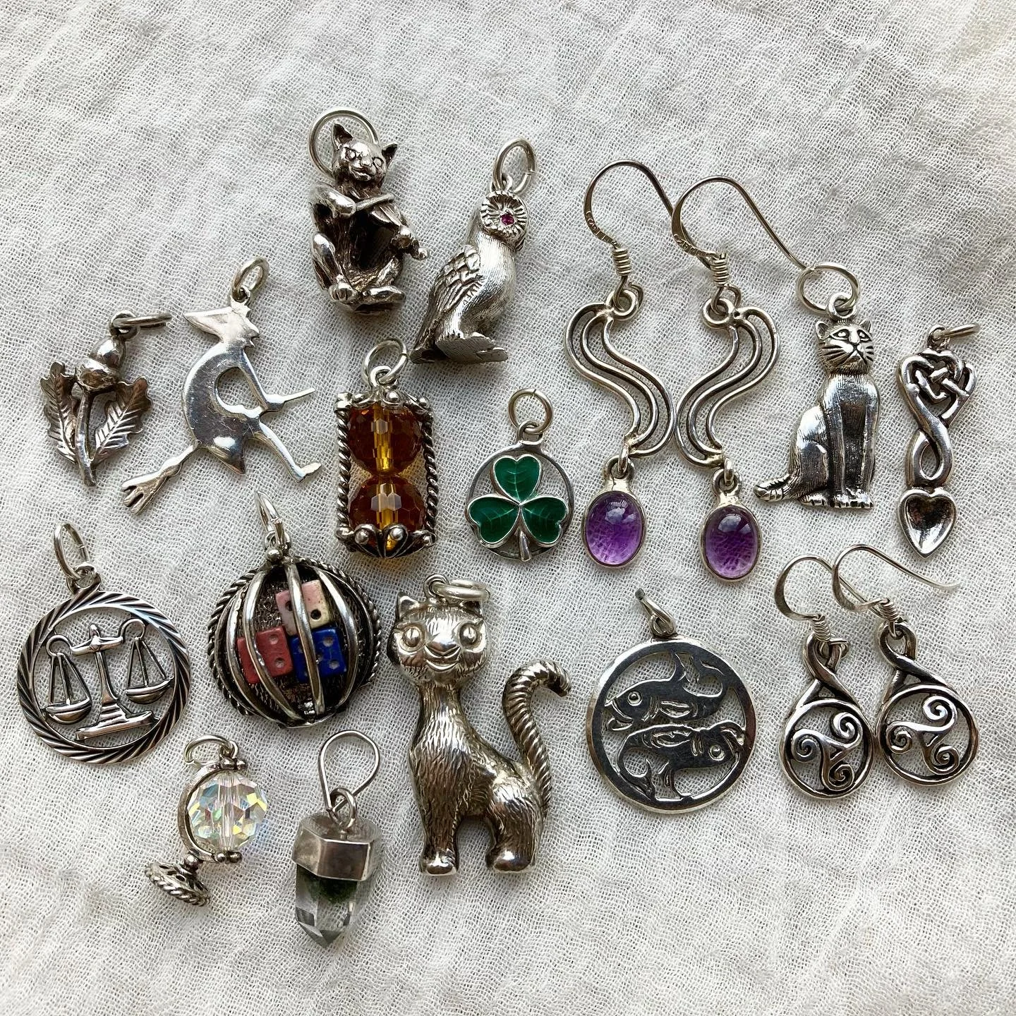 Happy slow Sunday everyone ☕️😌

Here&rsquo;s a little bunch of magical treasures and talismans ✨ All 925 sterling silver and hand-picked with love ~ I really can&rsquo;t explain how much I love finding all these quirky little pieces and sharing them