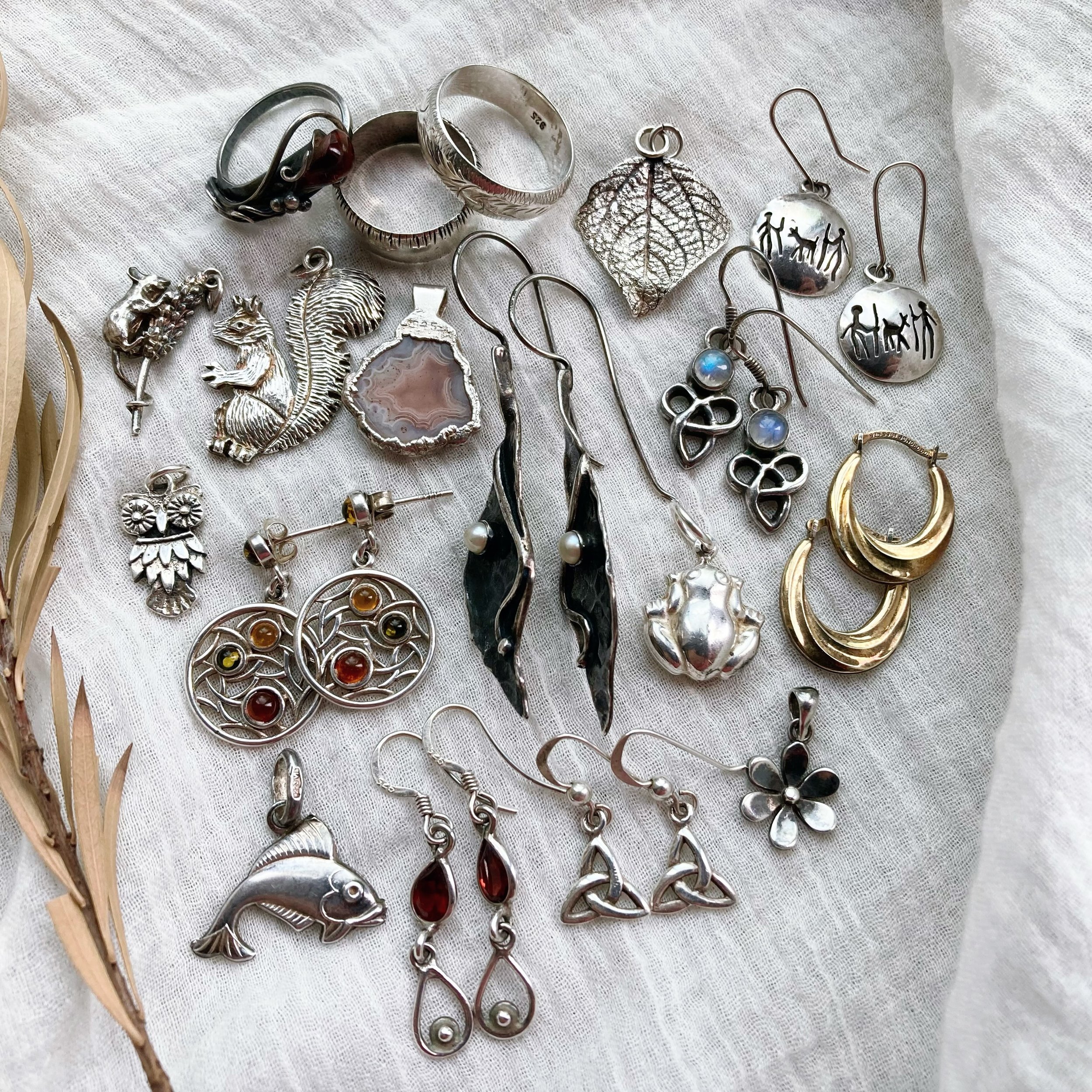 A lovely little collection of autumnal treasures just added 🍁🍂🪺 

All 925 sterling silver, handpicked with love and just one of each thing available 🍃 Find them all online now! ✨

Thankyou all SO much for continuing to support our shops whilst we