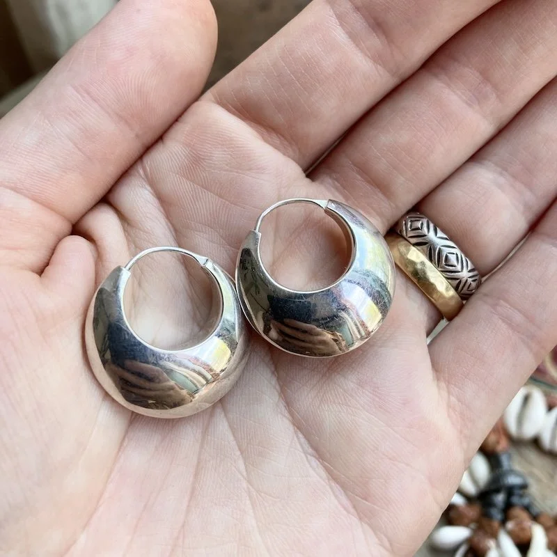 vintage chunky sterling silver hoops 3.jpeg