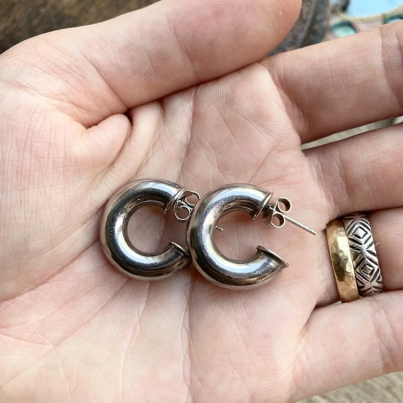 vintage simple chunky sterling silver hoops 3.jpeg