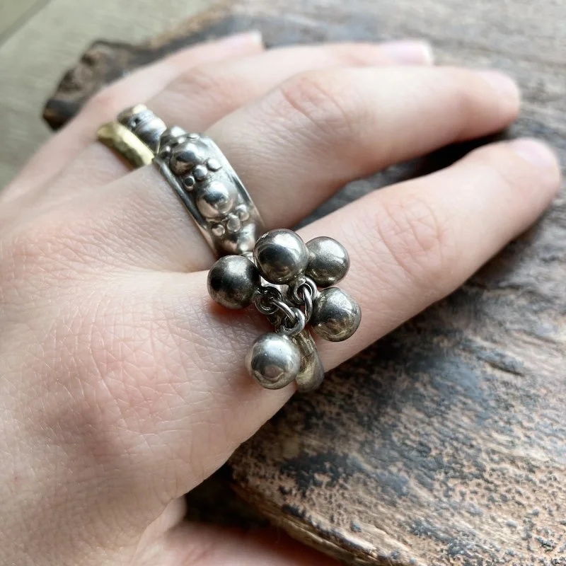 vintage sterling silver beaded ring 3.jpeg