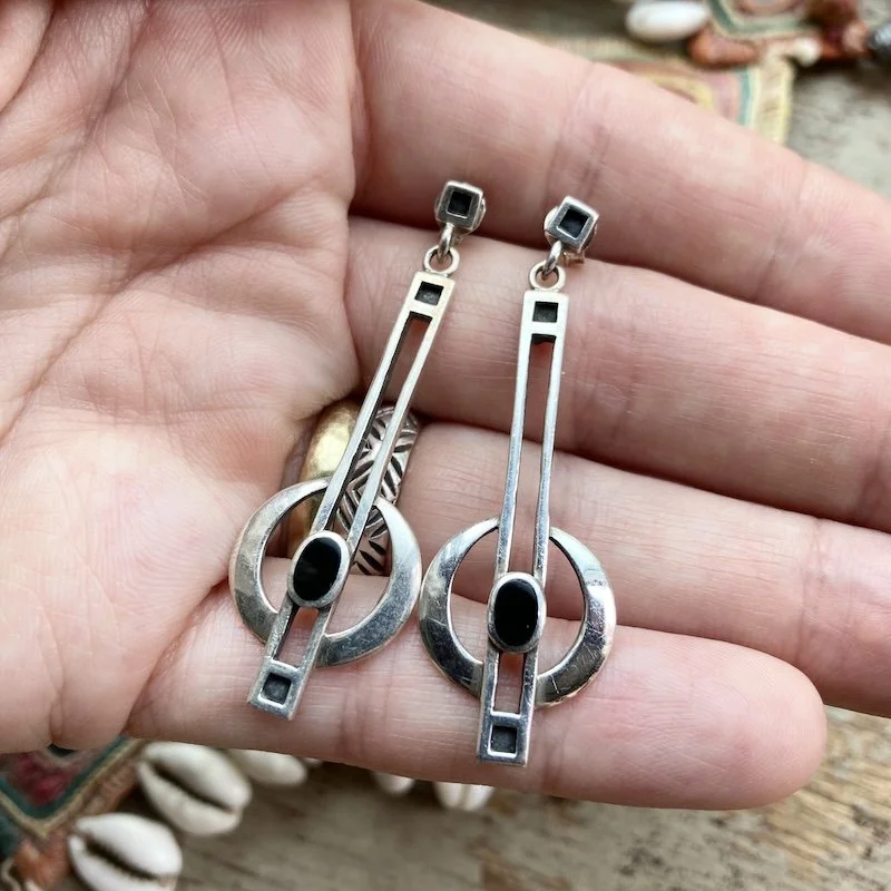 vintage modernist sterling silver and onyx earrings 3.jpeg