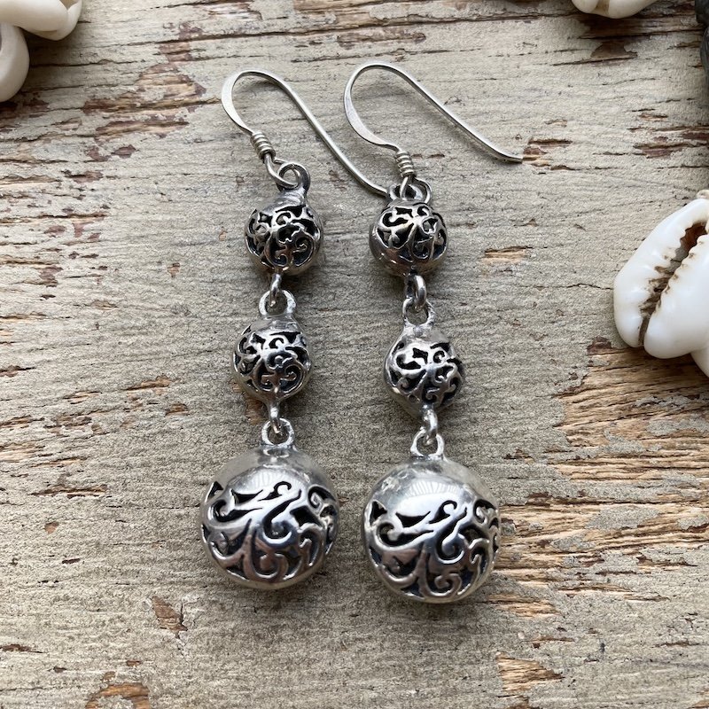 vintage ornate openwork sterling silver dangly earrings 1.jpeg