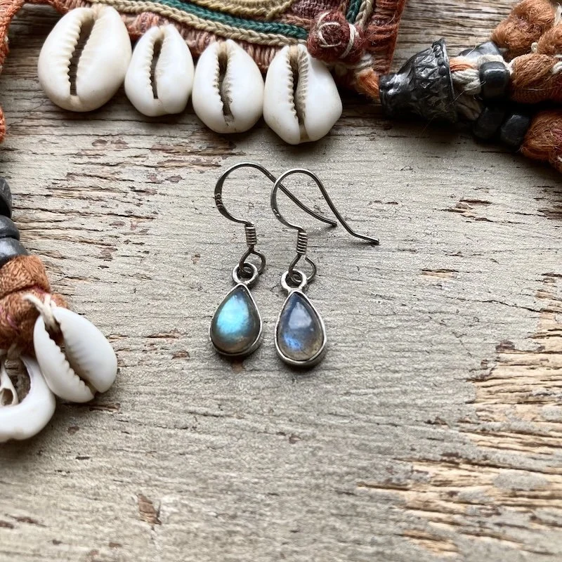 sterling silver labradorite teardrop earrings 1.jpeg