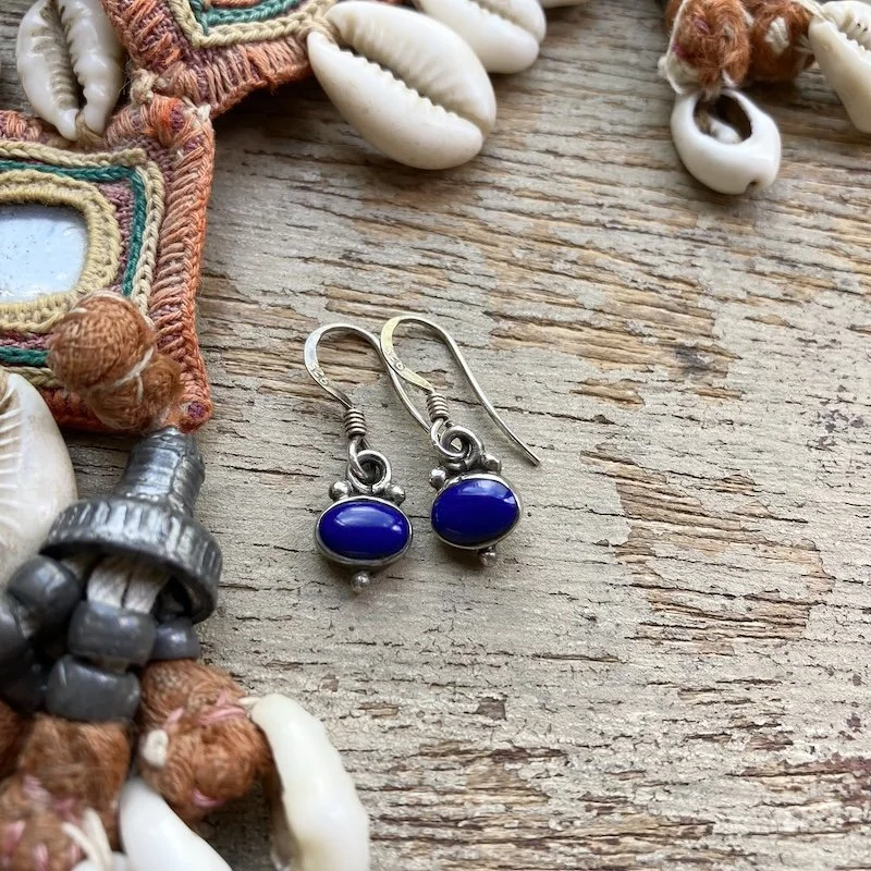 tiny little vintage sterling silver and lapis lazuli earrings 1.jpeg