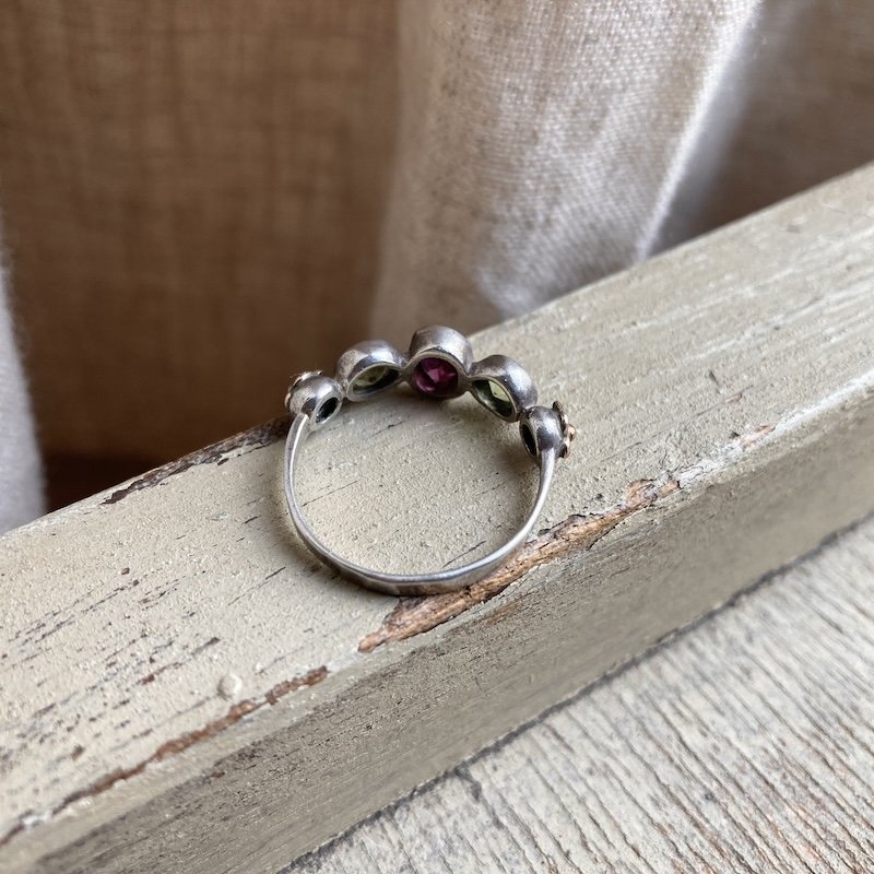 sterling silver ruby and peridot ring 5.jpeg