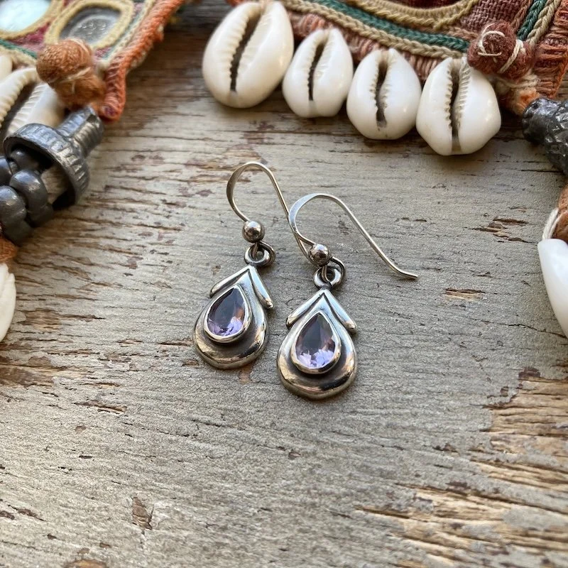 simple sterling silver amethyst earrings 2.jpeg