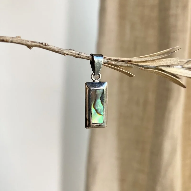 simple sterling silver and abalone shell pendant 2.jpeg