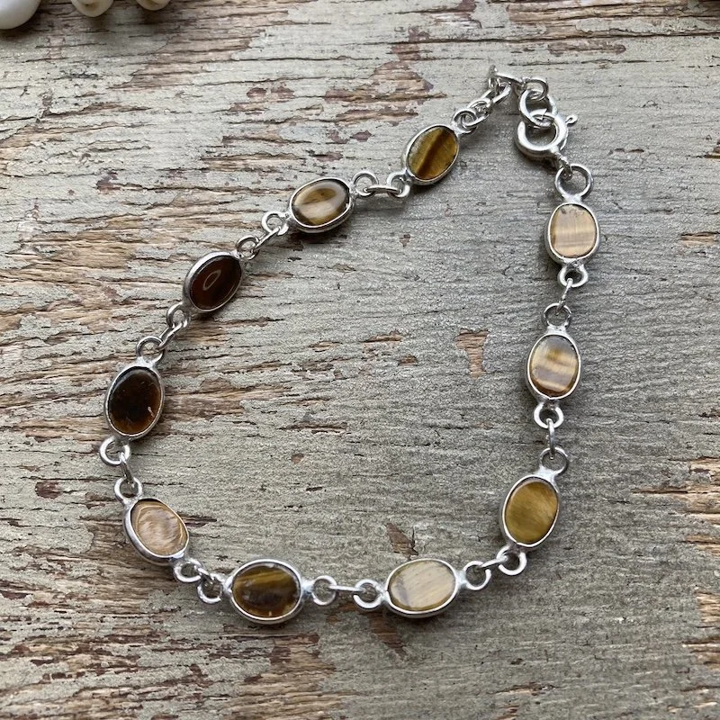 sterling silver and tiger's eye bracelet 3.jpeg