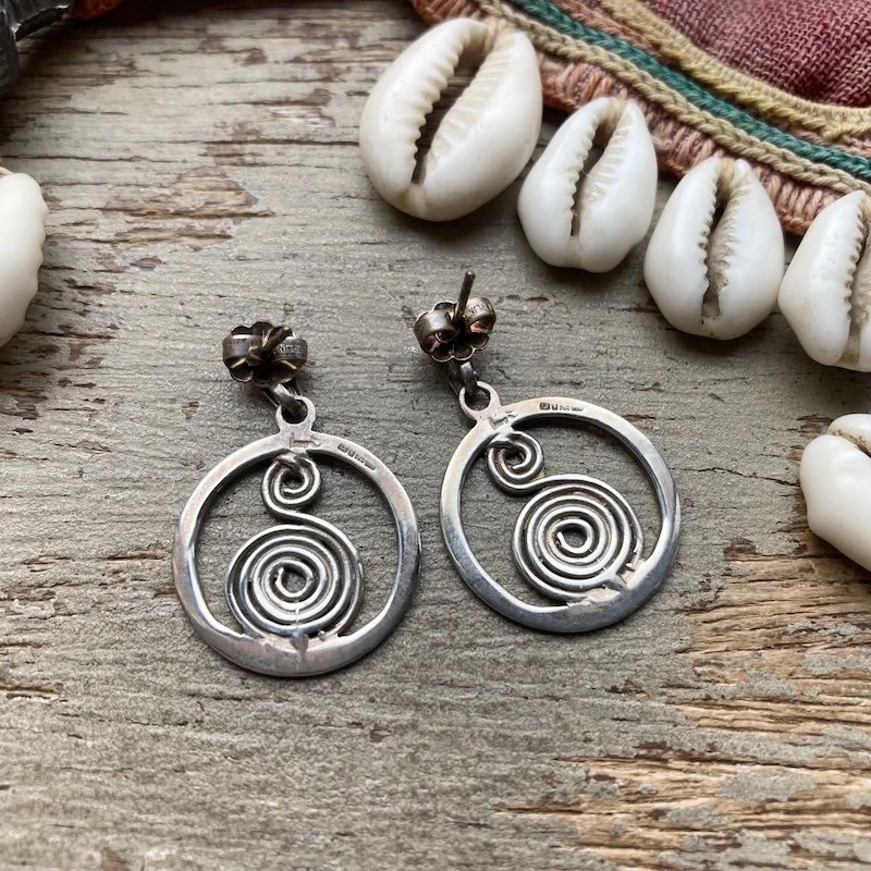 vintage sterling silver spiral circle earrings 2.jpeg