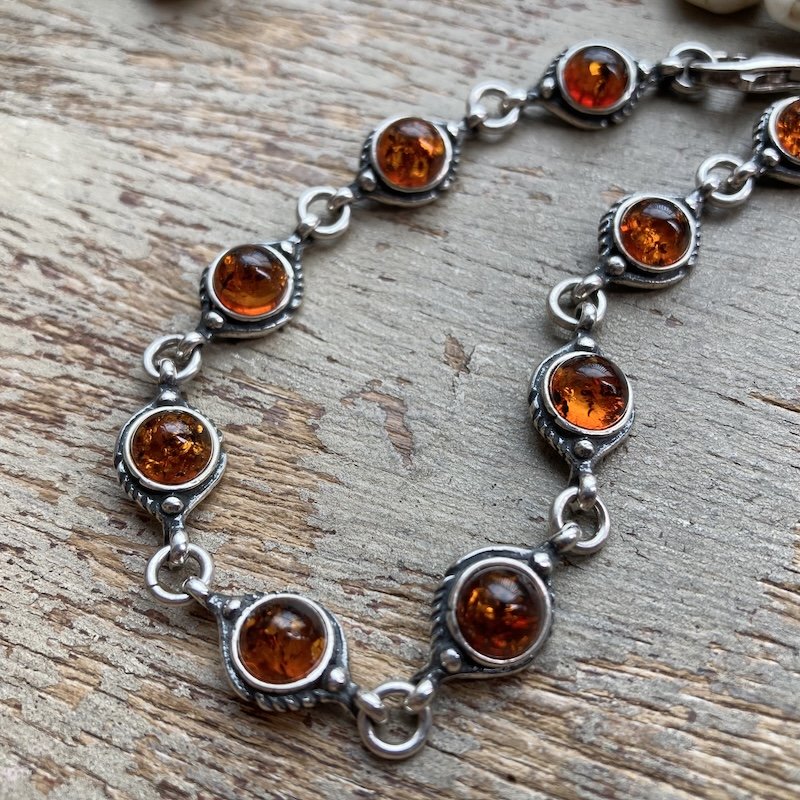 Beautiful Vintage Sterling Silver Amber Bracelet
