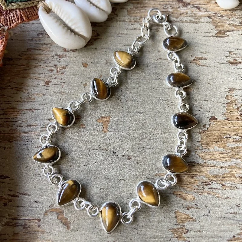 sterling silver and tiger's eye bracelet 1.jpeg