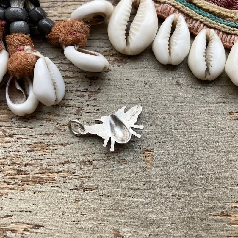 vintage sterling silver enamelled bee pendant 2.jpeg