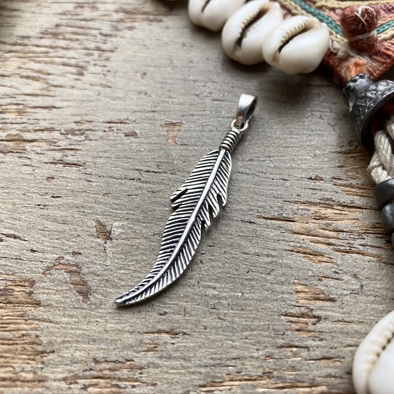 sterling silver feather pendant 1.jpeg