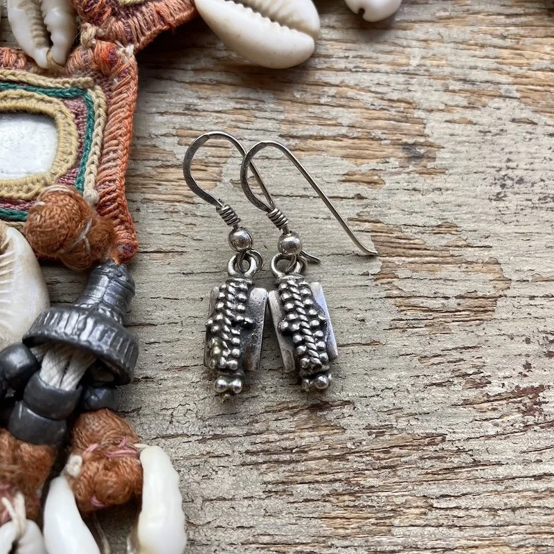 vintage solid silver granulation earrings 4.jpeg