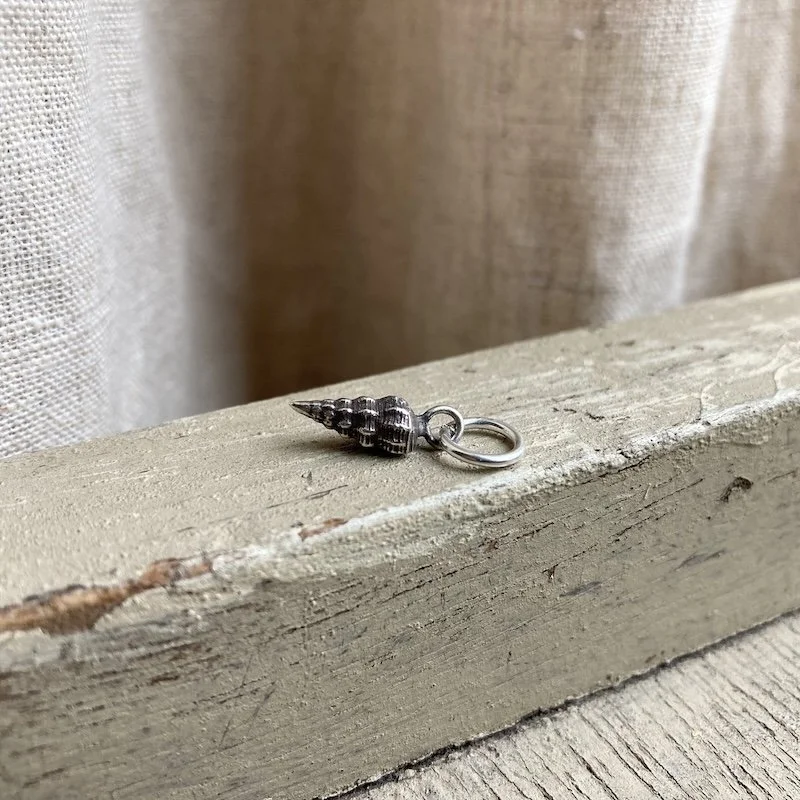 Tiny Little Vintage Sterling Silver Tower Shell Pendant