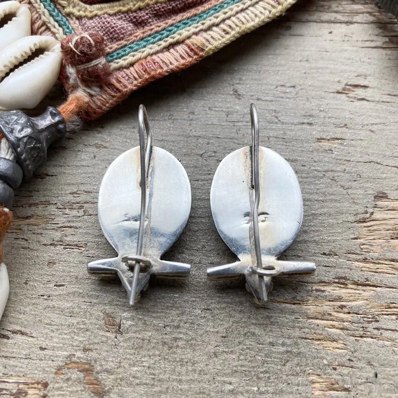 Beautiful Vintage Sterling Silver Lapis Lazuli Earrings