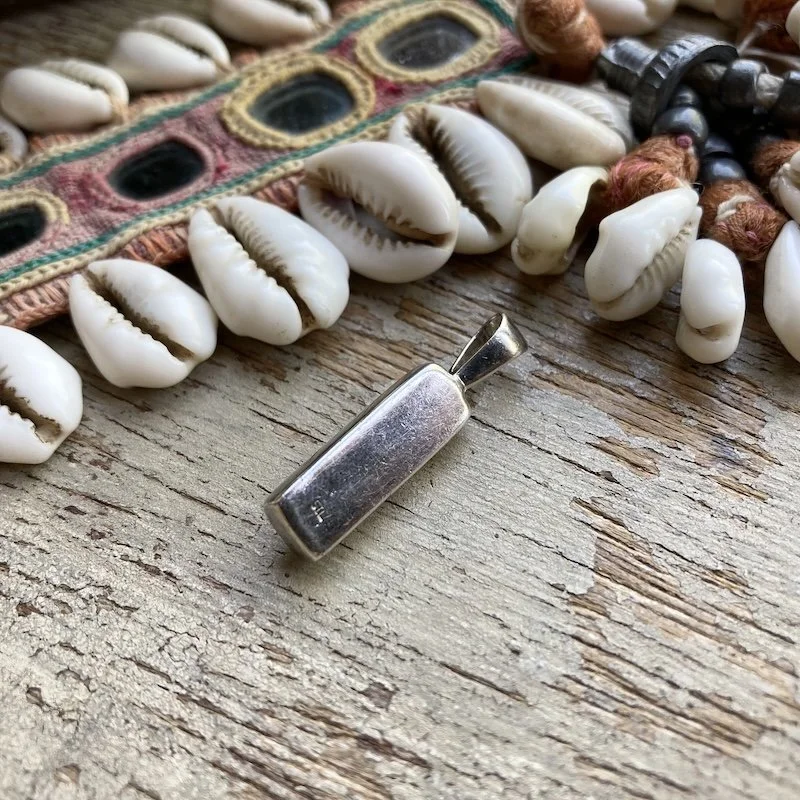 simple sterling silver mother of pearl shell pendant 3.jpeg