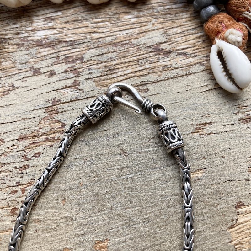 Lovely Vintage Sterling Silver Byzantine Bracelet