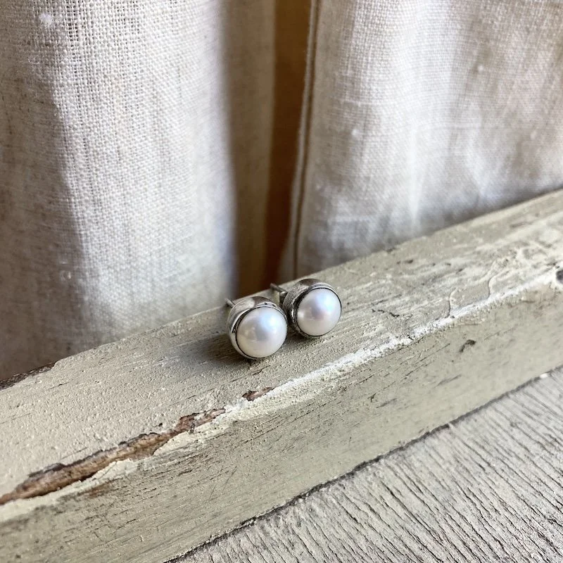 pretty sterling silver and pearl earrings 1.jpeg
