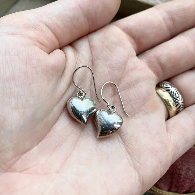 vintage sterling silver puffy heart earrings 3.jpeg