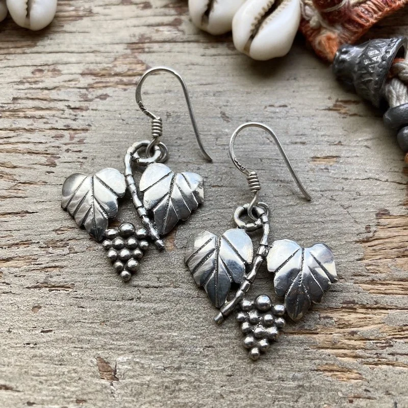 Amazing Vintage Sterling Silver Grape Vine Earrings