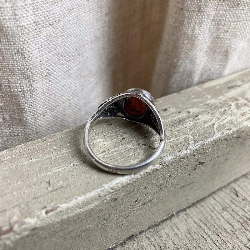 Pretty Vintage Sterling Silver and Amber Ring