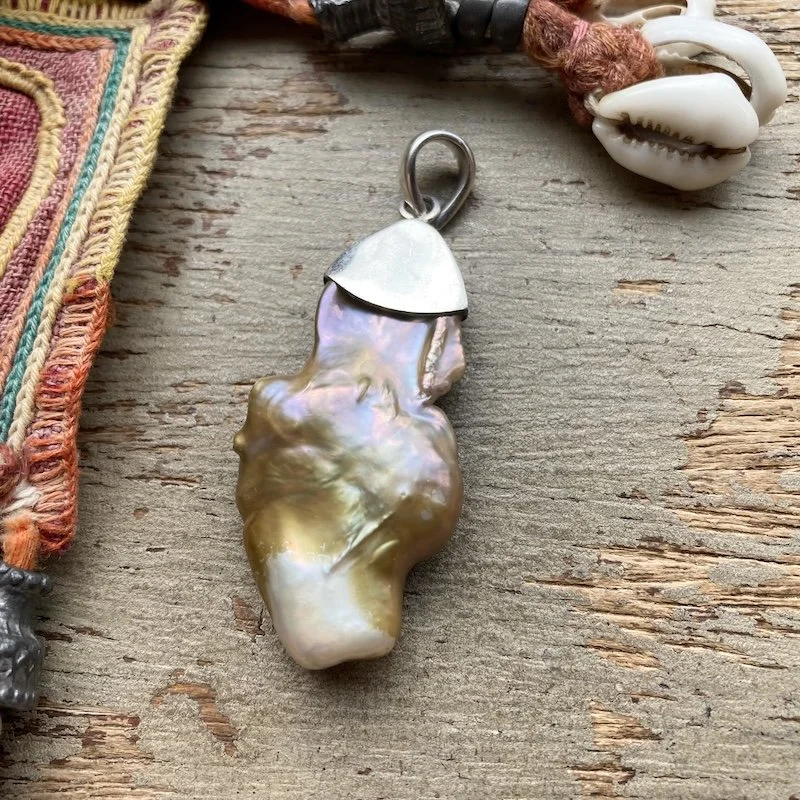 beautiful large sterling silver and  baroque pearl pendant 2.jpeg