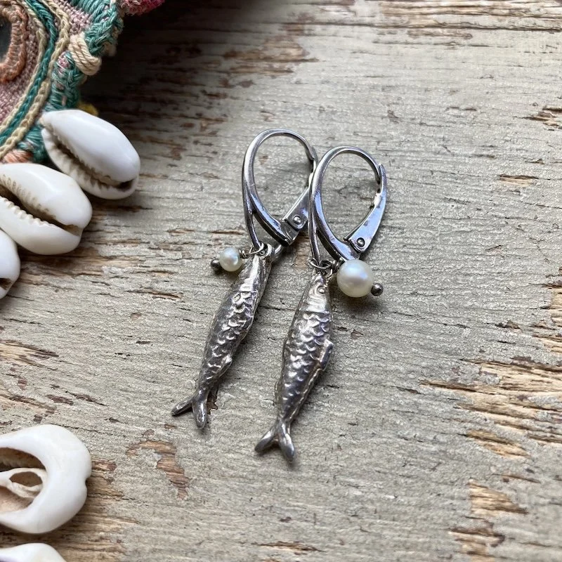 vintage sterling silver fish earrings 2.jpeg