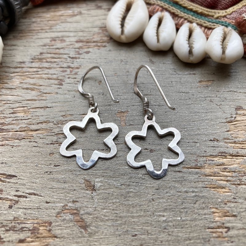 Pretty Sterling Silver Flower Earrings