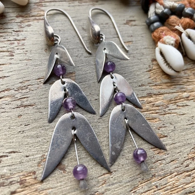 vintage dangly sterling silver and amethyst earrings 1.jpeg