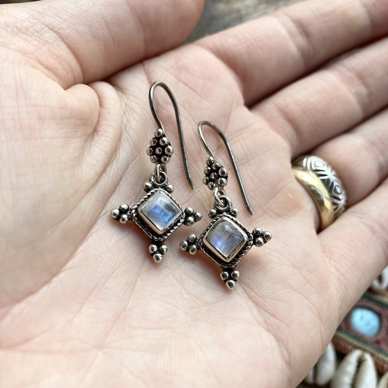 Indian ornate sterling silver rainbow moonstone earrings 3.jpeg