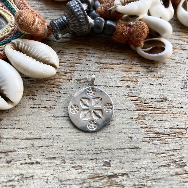 cute little sterling silver embossed pendant 1.jpeg