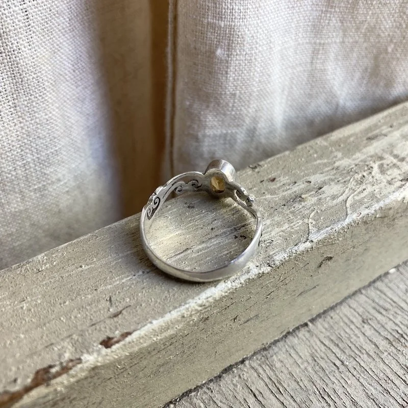 vintage sterling silver citrine ring 3.jpeg