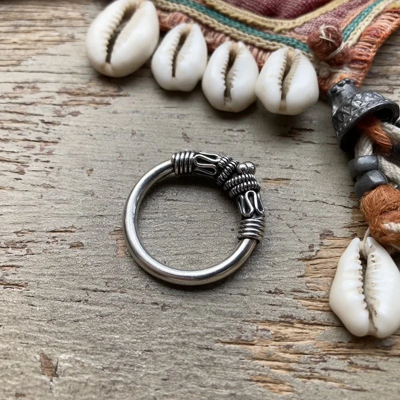 Suarti balinese sterling silver ring 2.jpeg