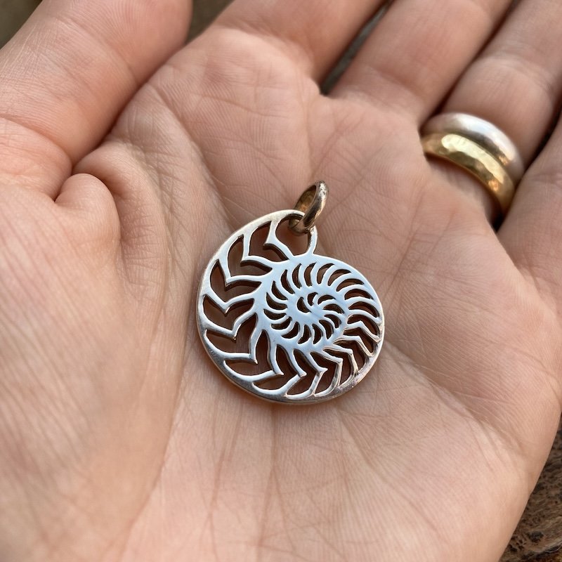 Lovely Vintage Sterling Silver Fossil Pendant