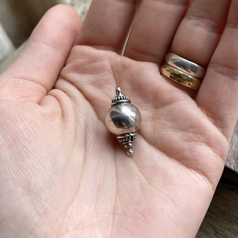 Balinese sterling silver bead pendant 2.jpeg