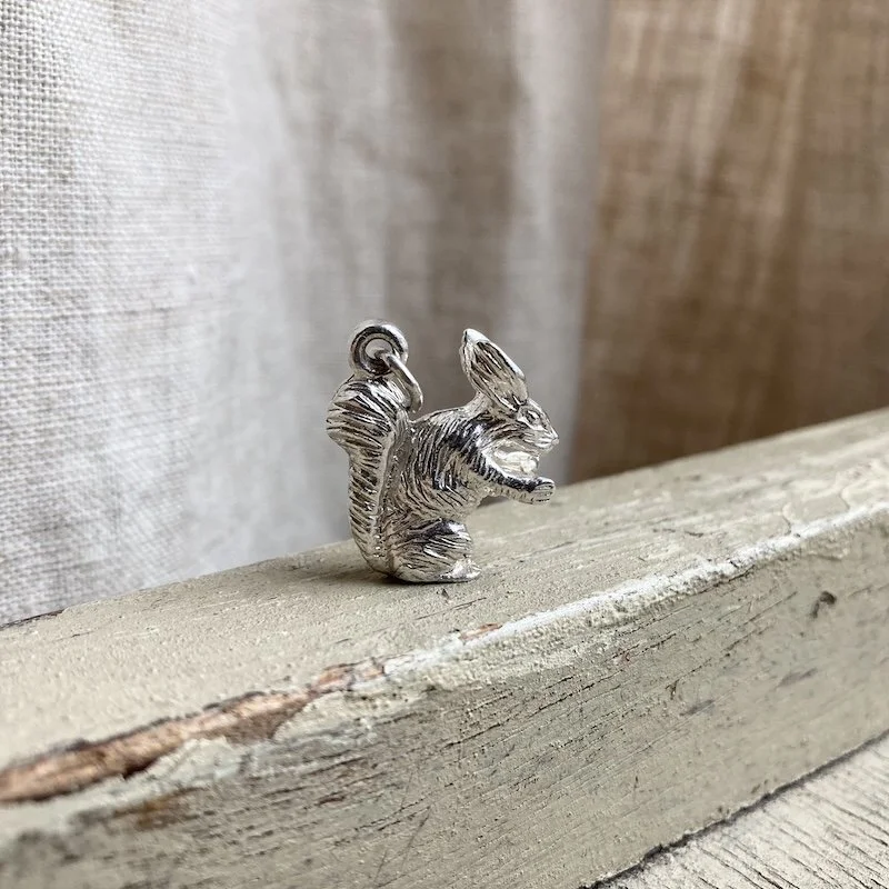 vintage solid silver squirrel pendant 1.jpeg