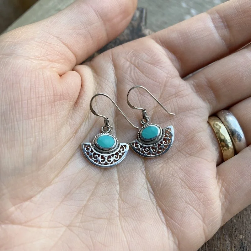 ornate sterling silver dangly earrings 3.jpeg