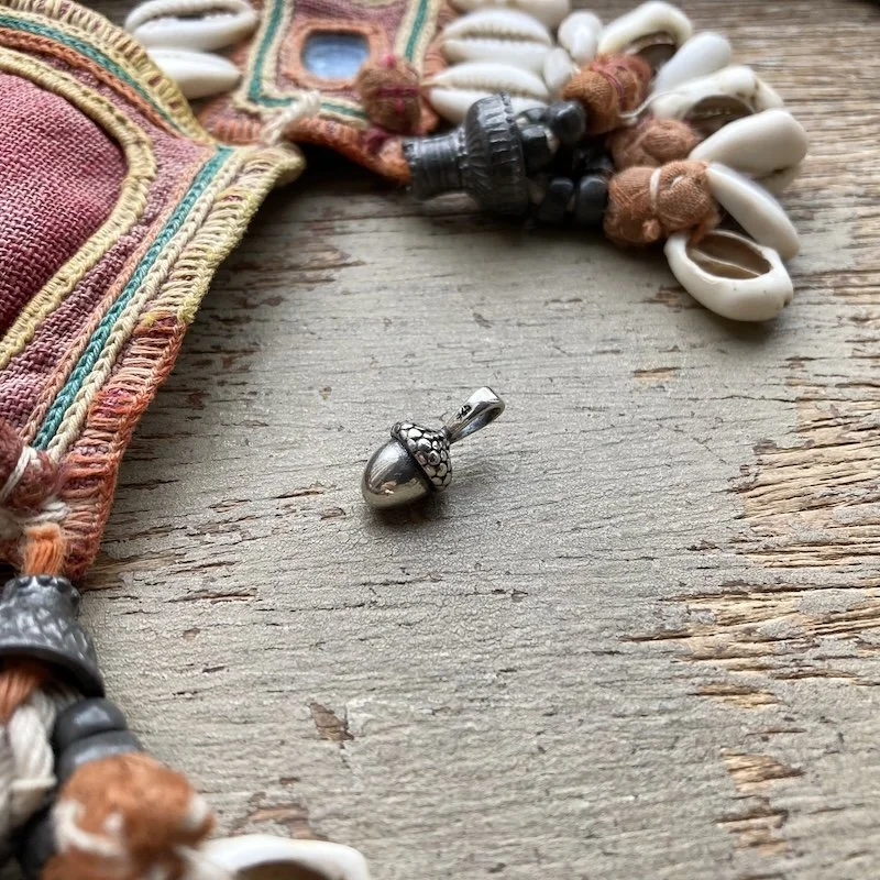 sterling silver acorn pendant 2.jpeg